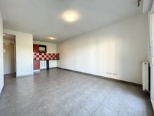 Appartement à vendre 2 pièces 35,10 m2 meublé à JUVIGNAC (34) résidence avec piscine secteur thermes + parking