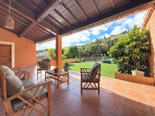 CLERMONT L'HERAULT (34) - House for sale, 6 rooms - 173.6 m² of living space (197 m² of floor space) - Landscaped and enclosed grounds with swimming pool (960 m²) - Double garage - Outbuilding (42 m² 