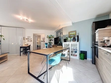 SAINT JEAN DE VEDAS (34) 🌿 Grand T2 - 52 m² en rez-de-jardin plein sud – Terrasse couverte – Jardin –Calme – Entièrement rénové