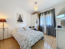 Maison à vendre 7 pièces 166 m2 JUVIGNAC (34) FONTCAUDE - Terrasse / Piscine - Double garage + Sous sol 121 m2 - Terrain clos