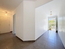 GIGNAC (34) Maison à vendre 4 pièces de plain pied 92 m2, 250 m2 de terrain, garage, parking.