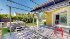MEZE (34) House for sale 7 rooms 152 m2 + garage - 406 m2 of land 