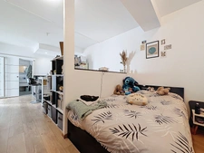 Immeuble à vendre MONTPELLIER (34) 254 m2 au sol -Comprenant un T1bis loué - un T3 libre - une remise de 100 m2 libre - un T2 à créer