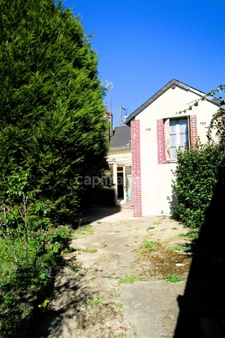 À vendre Maison de ville 3 pièces DROUE (41) au cœur du centre ville