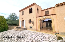 Maison traditionnelle à vendre 7 pièces - 176 m2 FUVEAU (13)