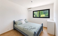 MAISON CONTEMPORAINE 140 M² – 4 CHAMBRES – PISCINE – TERRAIN 2 000 M² – GRAND GARAGE