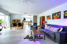 Villa d'exception à vendre 5 pièces avec piscine, jardin, terrasse et garage (34160)