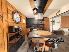 Maison familiale avec jardin et terrasse à vendre 7 pièces de 157 m² à SAINT MATHIEU DE TREVIERS (34)