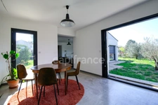 Architect-designed 4-bedroom villa with breathtaking views of the Pic Saint Loup near SAINT MATHIEU DE TREVIERS (34)