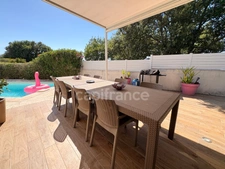 Maison individuelle à vendre 3 chambres, piscine, terrasse, garage, vue exceptionnelle, SAINTE CROIX DE QUINTILLARGUES (34)