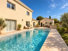 Villa contemporaine à Carnas (30260), entre Quissac et Sommières : LUMIÈRE, CALME ET ART DE VIVRE