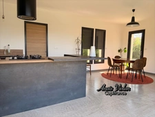 Architect-designed 4-bedroom villa with breathtaking views of the Pic Saint Loup near SAINT MATHIEU DE TREVIERS (34)