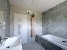 Villa contemporaine 134m2 avec 4 chambres, jardin, piscine et garage à Carnas (30260), entre Quissac et Sommières : LUMIÈRE, CALME ET ART DE VIVRE
