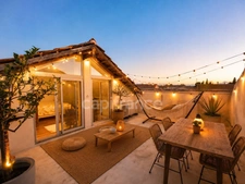 Maison d'architecte avec 3 chambres, toit terrasse, très belles prestations à vendre à Mauguio (34130)