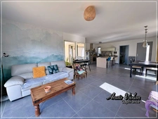 Maison individuelle de plain pied de type 4, lumineuse, avec grand jardin à vendre à VACQUIERES (34270)