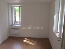 Dpt Haute Savoie (74), à vendre VANZY maison en pierre, 5 pièces de 114 m² - 30 min de Genève