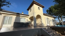 Maison à vendre 8 pièces ANGOULEME (16) Secteur SAINT-CYBARD 5 chambres, jardin, piscine, double garage