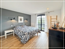 SOORTS-HOSSEGOR – CONFIDENTIAL PROPERTY BETWEEN PINES, DUNES AND OCEAN.