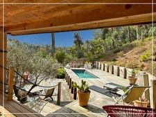 SOORTS-HOSSEGOR – CONFIDENTIAL PROPERTY BETWEEN PINES, DUNES AND OCEAN.