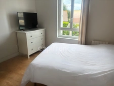 **Quartier de l’Eure** maison T4 de 90 m² avec stationnement clos et terrasse