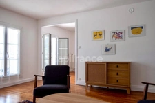 Exclusivité *Coup de cœur* Vue exceptionnelle sur la Catène* T4/T5 Perret 96 m² avec parking et cave