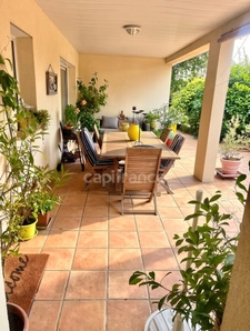 *Exclusive listing by Sophie Amri* Octeville-sur-Mer* Single-story house of 190 m², living/dining room 63 m², 4 bedrooms and double garage