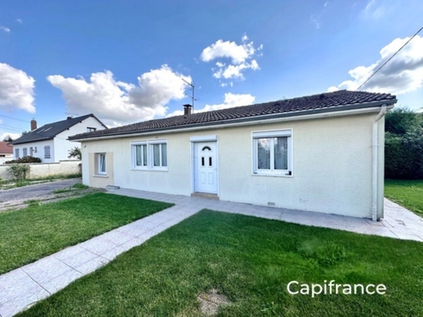 Maison plain-pied -SAINT PIERRE LES ELBEUF - T4 de 120 m² - Terrain de 600,00 m² - Garage 
