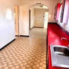 *Exclusivité*Dollemard* maison de plain-pied, T3 60 m² environ à rénover, deux chambres, garage et jardin