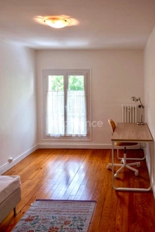 Exclusivité *Coup de cœur* Vue exceptionnelle sur la Catène* T4/T5 Perret 96 m² avec parking et cave