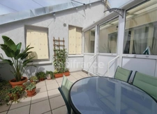 *Sainte-Cecile*Plain-pied de 51 m² à 200 m de la place, terrasse de 40 m², sud-ouest, sans vis-à-vis