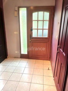 *MARAIS VERNIER* Maison familiale de 2012, T5 de 150 m², avec jardin de 1200 m²