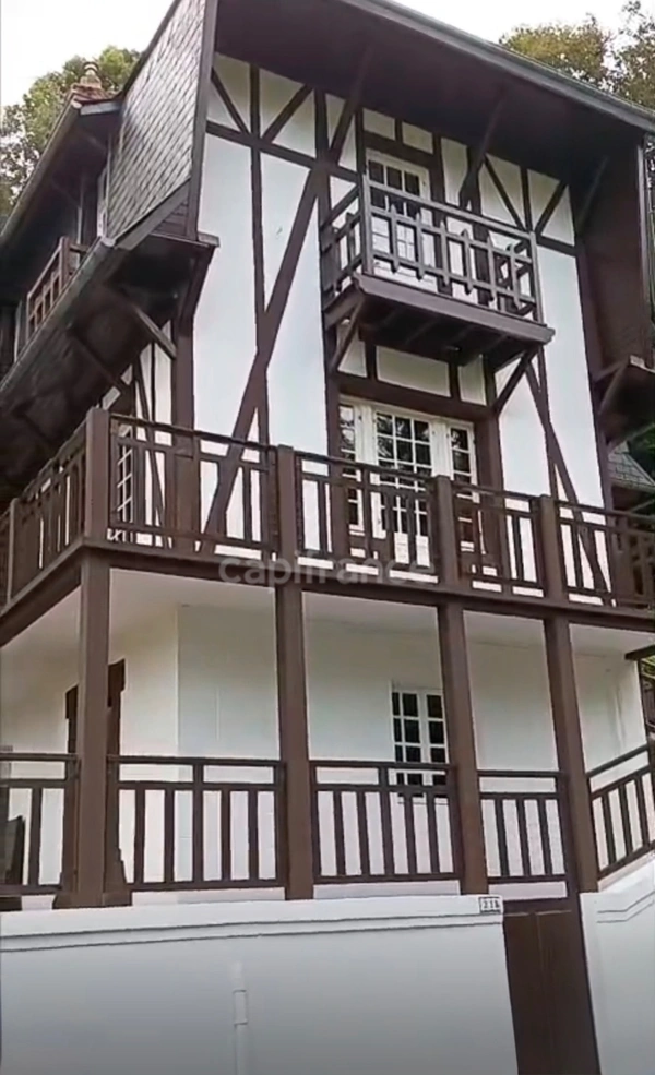 ***Exclusivité***Yport*** Maison de caractère 118m² avec vue mer, 4 chambres