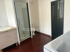 **Quartier de l’Eure** maison T4 de 90 m² avec stationnement clos et terrasse