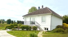 *Exclusivité* à Manéglise, maison T6 de 125 m² trois chambres et un bureau avec jardin de 5000m²