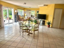 *Exclusive listing by Sophie Amri* Octeville-sur-Mer* Single-story house of 190 m², living/dining room 63 m², 4 bedrooms and double garage