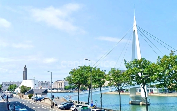 *Quartier Saint-François* Appartement T4 de 67 m² exposé sud