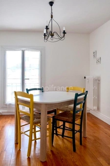 Exclusivité *Coup de cœur* Vue exceptionnelle sur la Catène* T4/T5 Perret 96 m² avec parking et cave