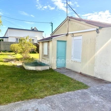 *Exclusivité*Dollemard* maison de plain-pied, T3 60 m² environ à rénover, deux chambres, garage et jardin
