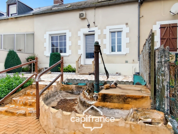 Maison à vendre 4 pièces BESSE SUR BRAYE (72)  -  Terrain 445 m²  -