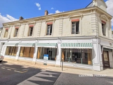 Dpt Sarthe (72), for sale SAINT CALAIS house P5 of 180 m² - Land of 180.00 m²