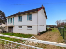 Maison à vendre 4 pièces BESSE SUR BRAYE (72)  -  terrain 2816 m²  -