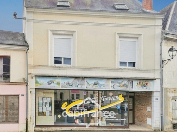 Local/bureau à vendre BESSE SUR BRAYE (72)