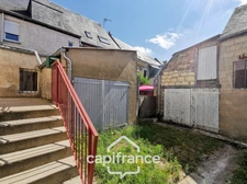Local/bureau + appartement à vendre BESSE SUR BRAYE (72)