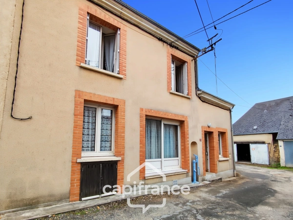 Maison à vendre 5 pièces BESSE SUR BRAYE (72)  -  terrain 457 m² -