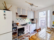 Dpt Sarthe (72), à vendre BESSE SUR BRAYE maison P6 de 94 m² - Terrain de 524,00 m² 