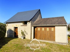 House for sale 4 rooms BESSE SUR BRAYE (72) - land of 2086 m² -