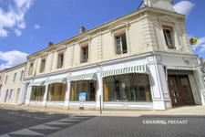 Dpt Sarthe (72), for sale SAINT CALAIS house P5 of 180 m² - Land of 180.00 m²