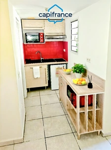 Appartement à louer T1 de plus de 22m2 à SAINT DENIS (974)
