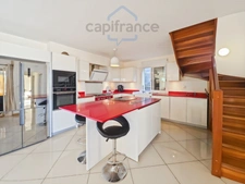 EXCLUSIVITÉ – Villa contemporaine avec piscine – Bas de la Bretagne, Saint-Denis