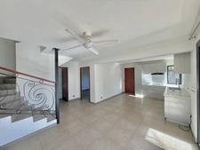 Villa T4 avec varangue et jardin à SAINT PIERRE (974)